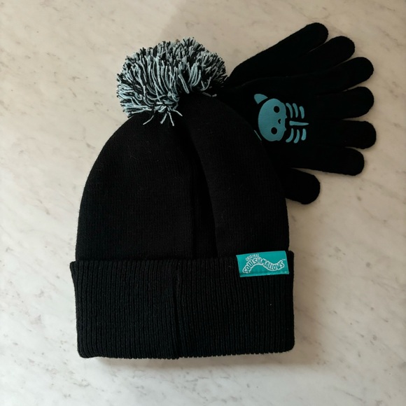 Squishmallow Beanie Set - Picture 2 of 2